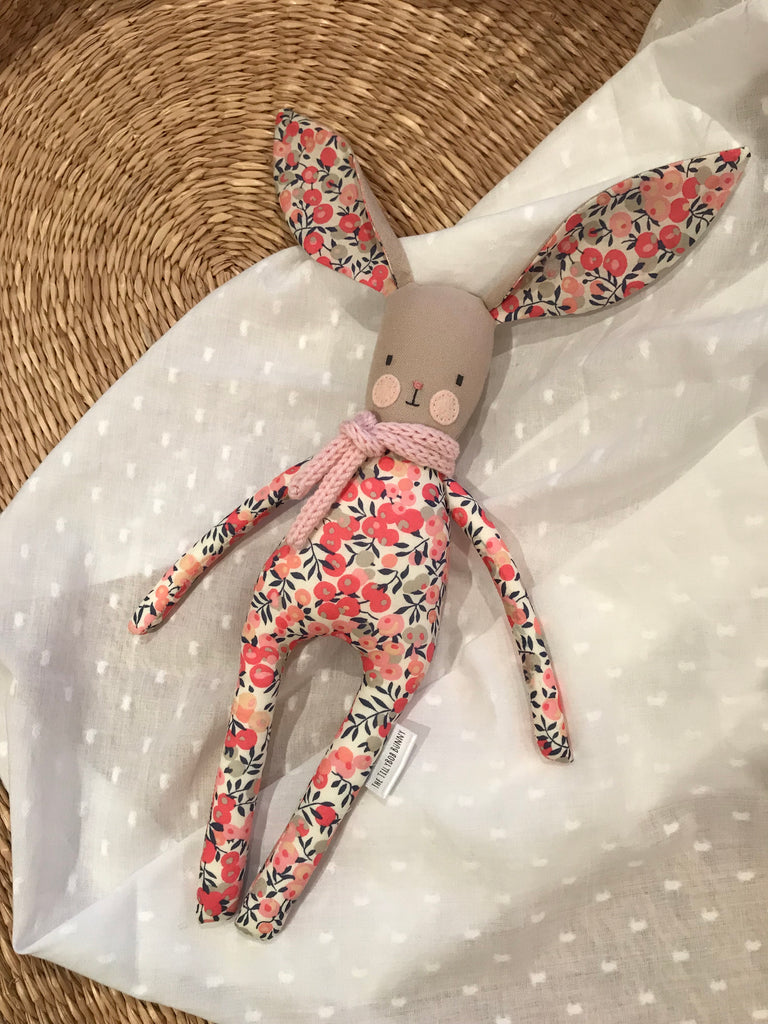 MiniBob Bunny - Wiltshire peach